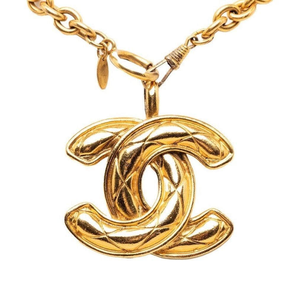 Chanel Matelasse CC Logo Chain Necklace Gold Plated